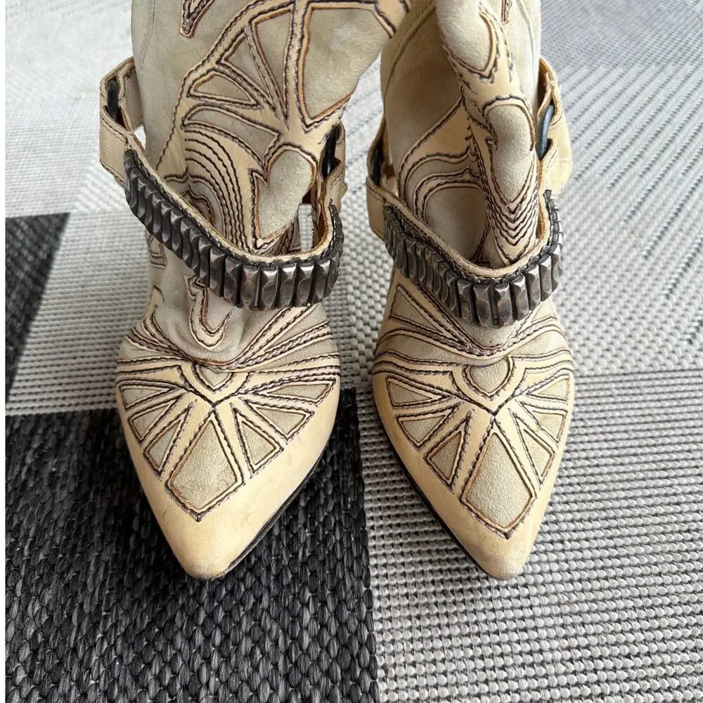 ISABEL MARANT Women's Blackson Ankle Western Boots Size 37 Beige Pointed Toe - Picture 3 of 9